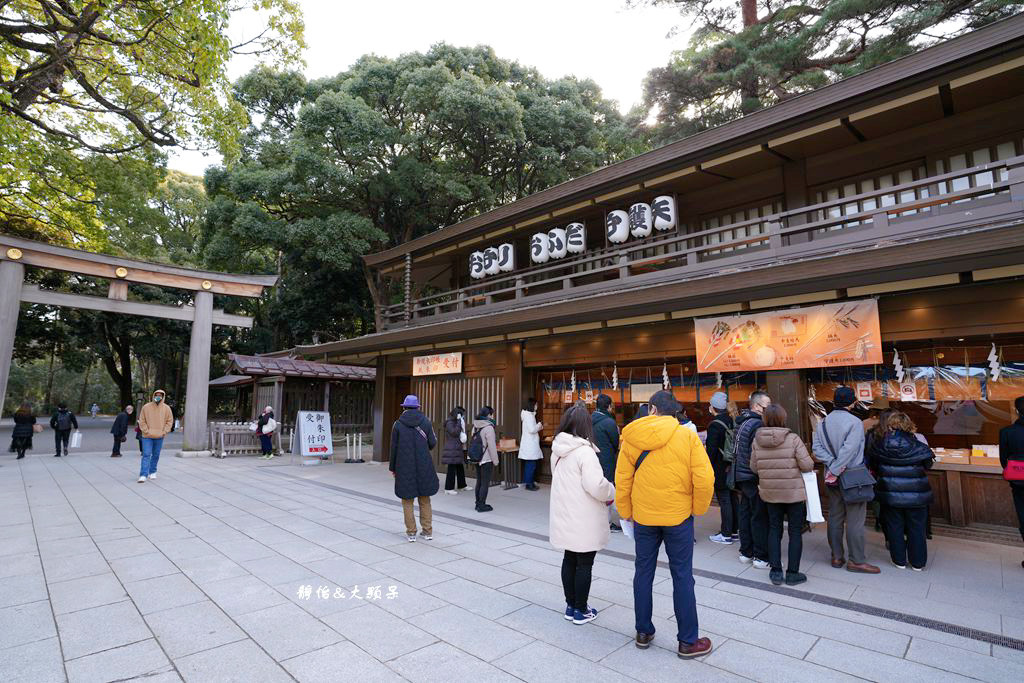 明治神宮 ❙ 原木大鳥居、酒樽牆，明治神宮交通，東京景點、東