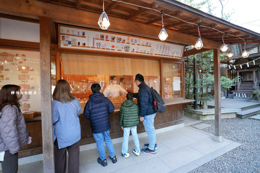 川越冰川神社 ❙ 祈求良緣鯛魚籤、繪馬隧道、人形流，崎玉旅遊