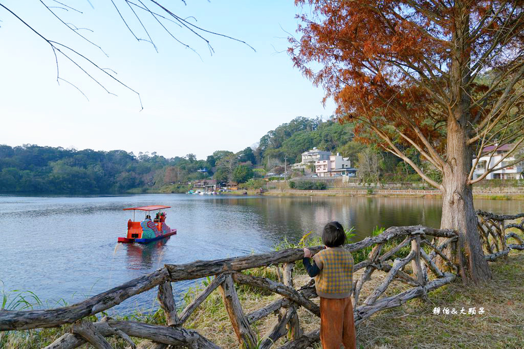 映象水岸 ❙ 峇里島發呆亭湖畔咖啡、踩天鵝船遊湖，苗栗三義景