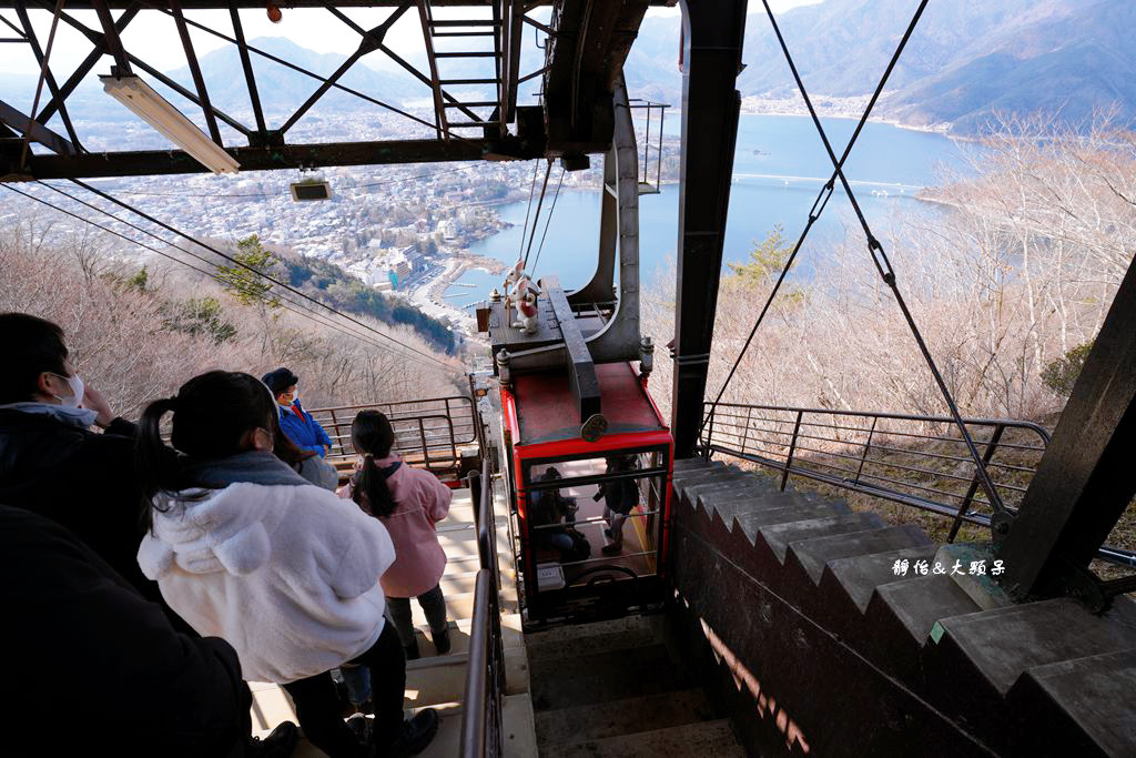 河口湖景點 ❙ 河口湖富士山全景纜車、天上山公園，眺望富士山