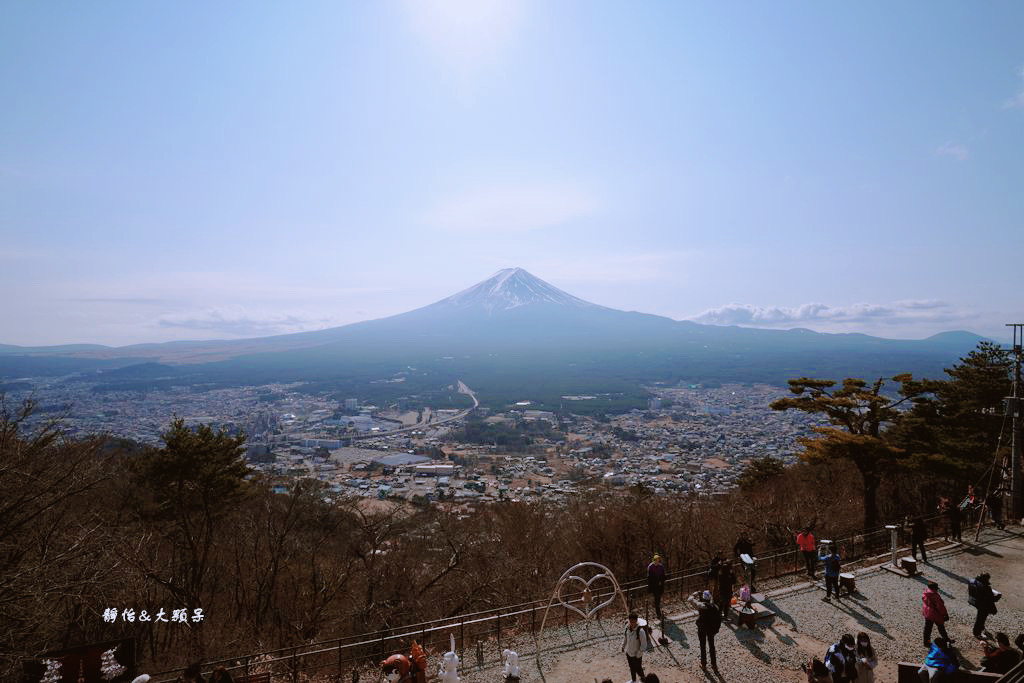 河口湖景點 ❙ 河口湖富士山全景纜車、天上山公園，眺望富士山