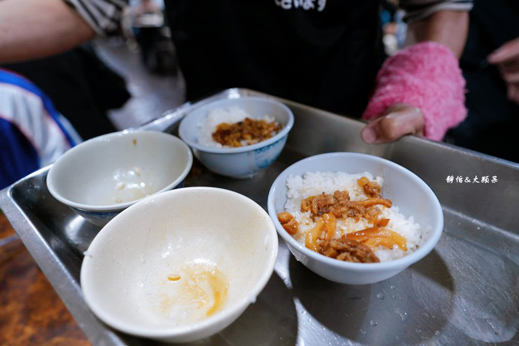 食來運轉 ❙ 大推鹽酥雞塊飯，內用魯肉飯、四種飲料無限續，士