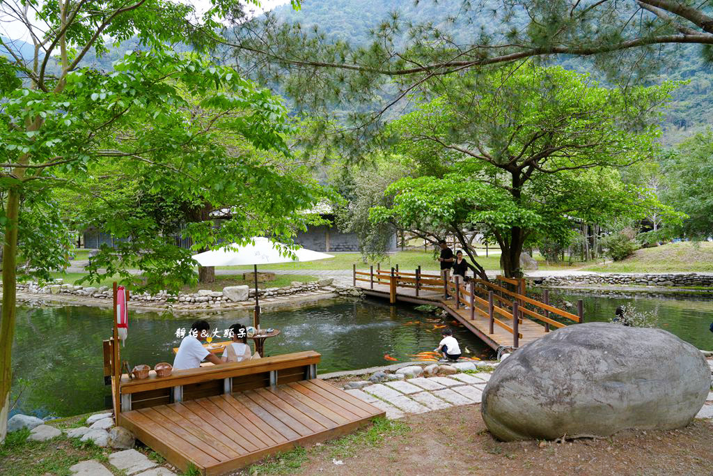 拾光咖啡館 ❙ 森林系咖啡廳，寵物友善、環境清幽，台中景觀餐