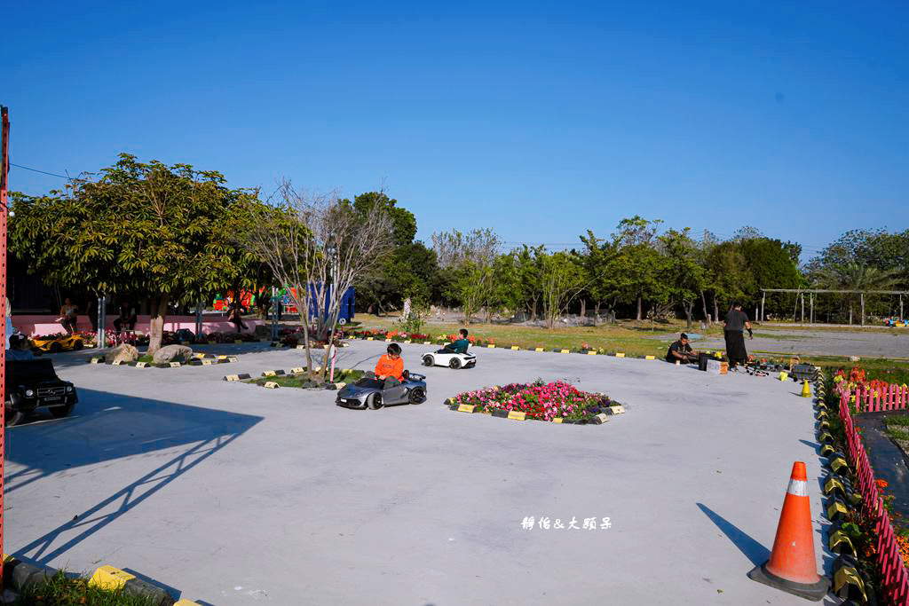 正實親子農場 ❙ 餵小動物、撿雞蛋、氣墊溜滑梯、沙坑，免費飼