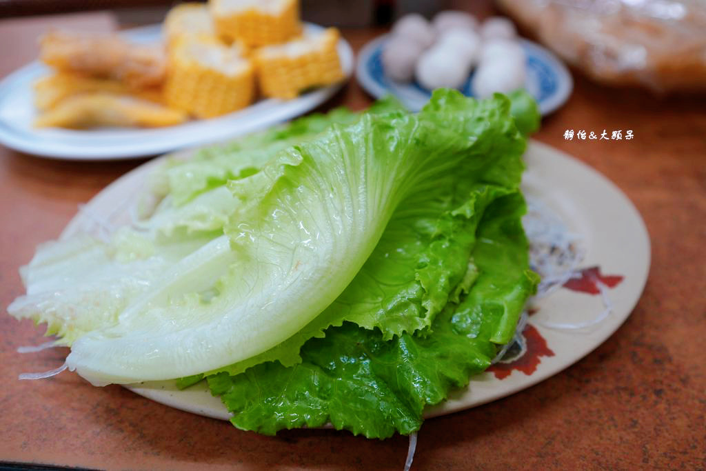 汕頭天天沙茶火鍋 ❙ 自製沙茶、扁魚湯頭、溫體雪花牛，高雄鹽