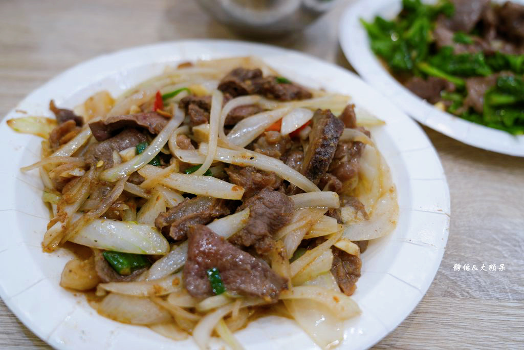 牛家莊牛肉湯 ❙ 獨特的加味牛肉湯、牛蛋牛肉湯，台南中西區牛
