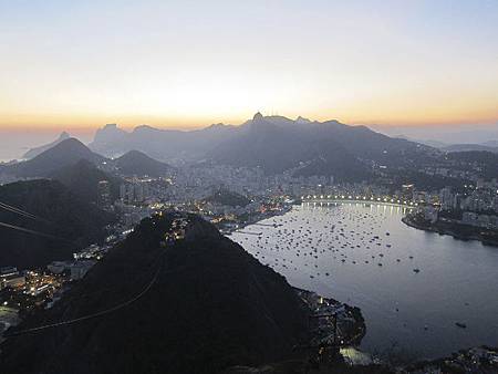 14' 02/26 Sugarloaf Mountain (Portuguese: Pão de Açúcar)