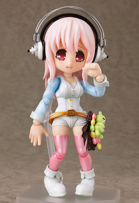 FIG-MOE-5885_06