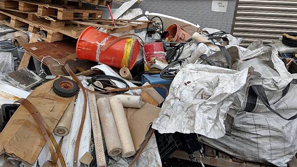 工程垃圾處理.jpg 工程垃圾處理.jpg