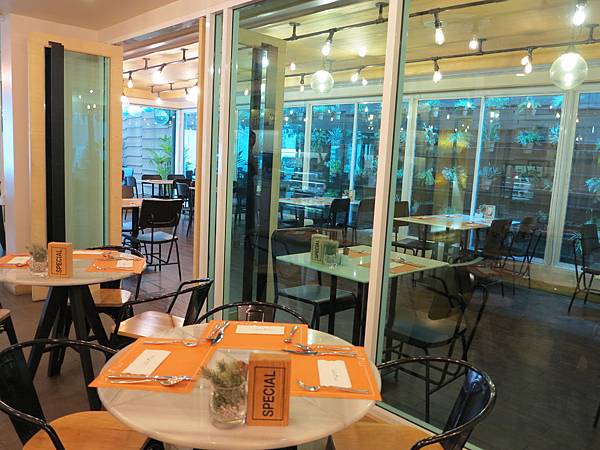 IMG_9773.JPG IMG_9773.JPG