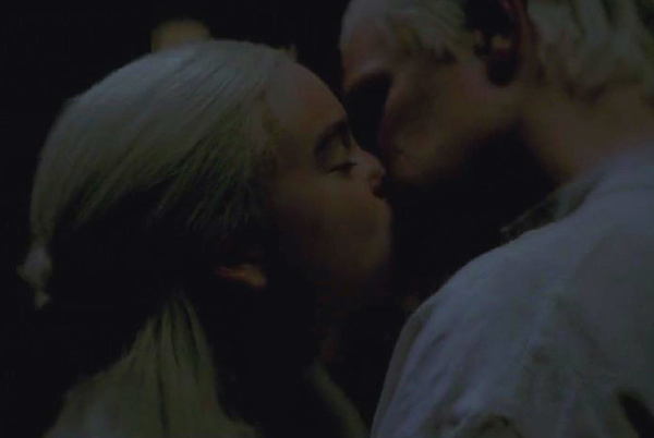 (龍族前傳_第4集 線上看 - Gimy劇迷 - PttPlay線上看.mp4)[00.23.08.829].jpg