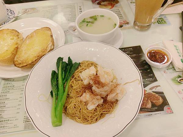 13321700_1296494857030584_1539966403914763026_n