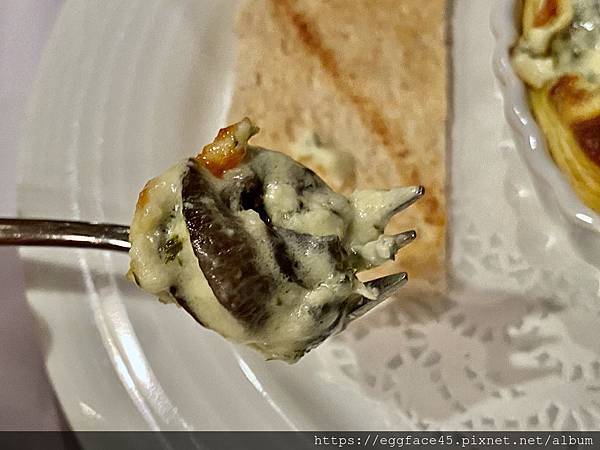 IMG_4924.jpeg IMG_4924.jpeg