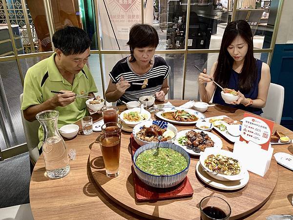 62FEE418-6311-4F14-A01F-7718F9ED780E_1_201_a.jpeg 62FEE418-6311-4F14-A01F-7718F9ED780E_1_201_a.jpeg