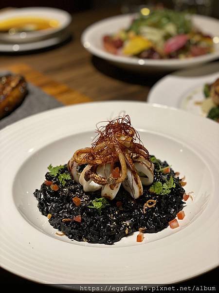 [東區美食] 好米亞 義式餐酒館 東區超人氣工業風義式餐廳 