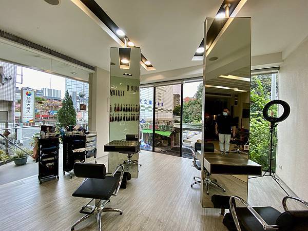 C5DE252A-948F-4328-9F05-176373E38C67_1_201_a.jpeg C5DE252A-948F-4328-9F05-176373E38C67_1_201_a.jpeg