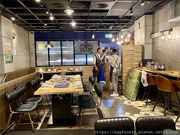 [台北美食] 麻凡麻辣火鍋-台北松江店 麻辣鍋 鴛鴦鍋 包廂