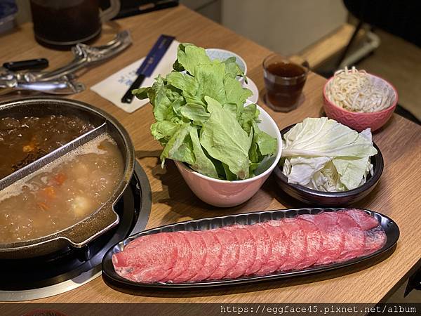 [台北美食] 麻凡麻辣火鍋-台北松江店 麻辣鍋 鴛鴦鍋 包廂