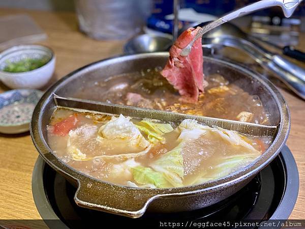 [台北美食] 麻凡麻辣火鍋-台北松江店 麻辣鍋 鴛鴦鍋 包廂