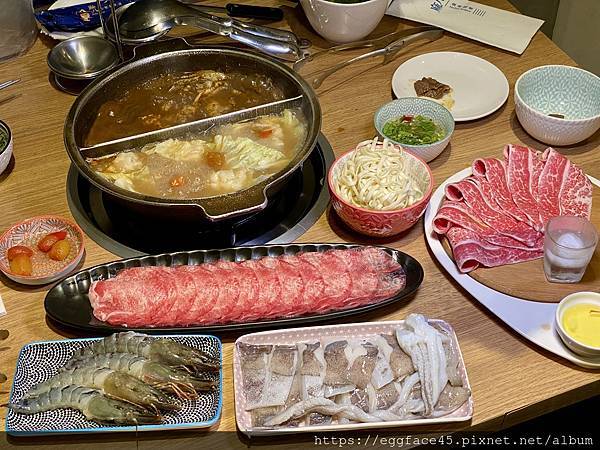 [台北美食] 麻凡麻辣火鍋-台北松江店 麻辣鍋 鴛鴦鍋 包廂