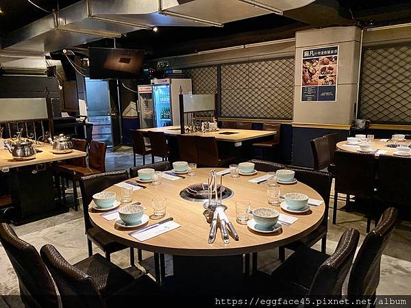 [台北美食] 麻凡麻辣火鍋-台北松江店 麻辣鍋 鴛鴦鍋 包廂