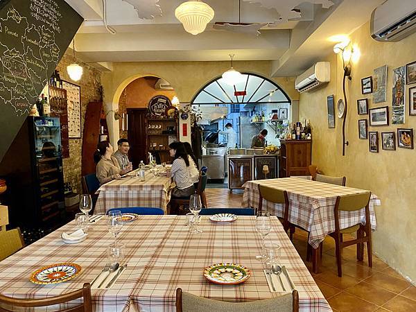 [南港美食] PASTi Trattoria 米其林餐盤推薦