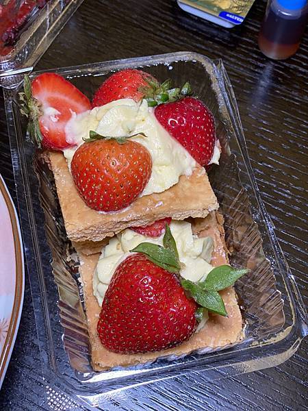 E7A70A3A-19A1-4245-9BE1-52389157ABD0.jpeg E7A70A3A-19A1-4245-9BE1-52389157ABD0.jpeg