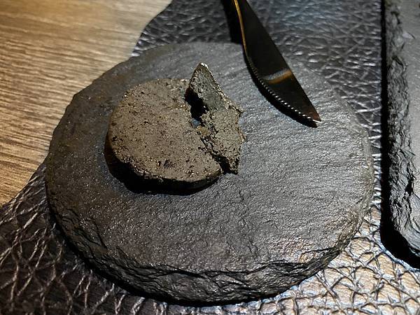 [東區美食] Fumo義大利餐廳 北義直火柴燒牛排 海鮮碳烤