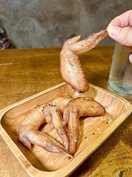 EB582901-3BC6-4325-8233-E2F355C92D46_1_201_a.jpeg EB582901-3BC6-4325-8233-E2F355C92D46_1_201_a.jpeg