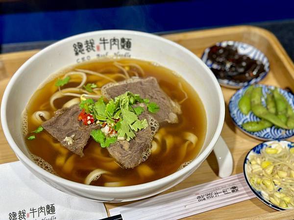 台北,信義,總裁牛肉麵,CEO Beef Noodle,信義美食,台北美食,信義牛肉麵,台北牛肉麵,BELLAVITA,貴婦百貨,捷運市政府站