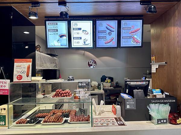 BF9CF0D0-9496-41DA-BDB1-B4F85D2BB6A8_1_201_a.jpeg BF9CF0D0-9496-41DA-BDB1-B4F85D2BB6A8_1_201_a.jpeg