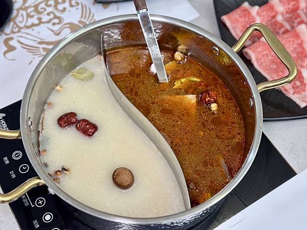 [東區美食] 極鶴和牛鍋物(旗艦店) 台北最頂級「和牛吃到飽