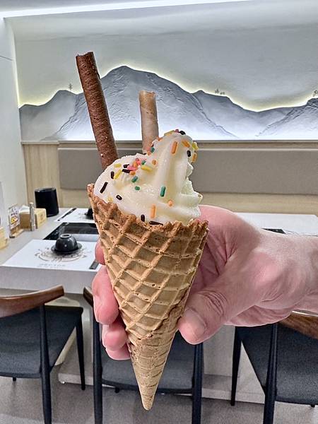 [東區美食] 極鶴和牛鍋物(旗艦店) 台北最頂級「和牛吃到飽