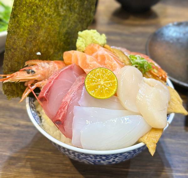 [新莊美食] 悅勝 丼飯、生魚片、壽司專賣店-新莊店 @蛋寶