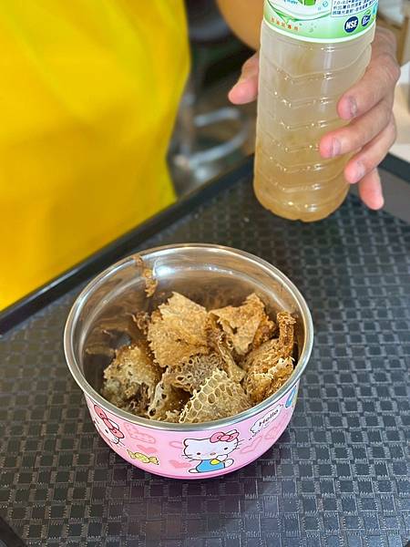 LINE_ALBUM_東和蜂_250428_9.jpg LINE_ALBUM_東和蜂_250428_9.jpg