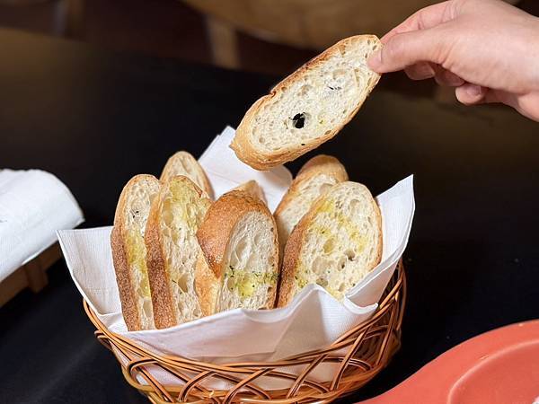 [大安區美食] ABV地中海餐酒館-世界精釀啤酒餐廳 #台北