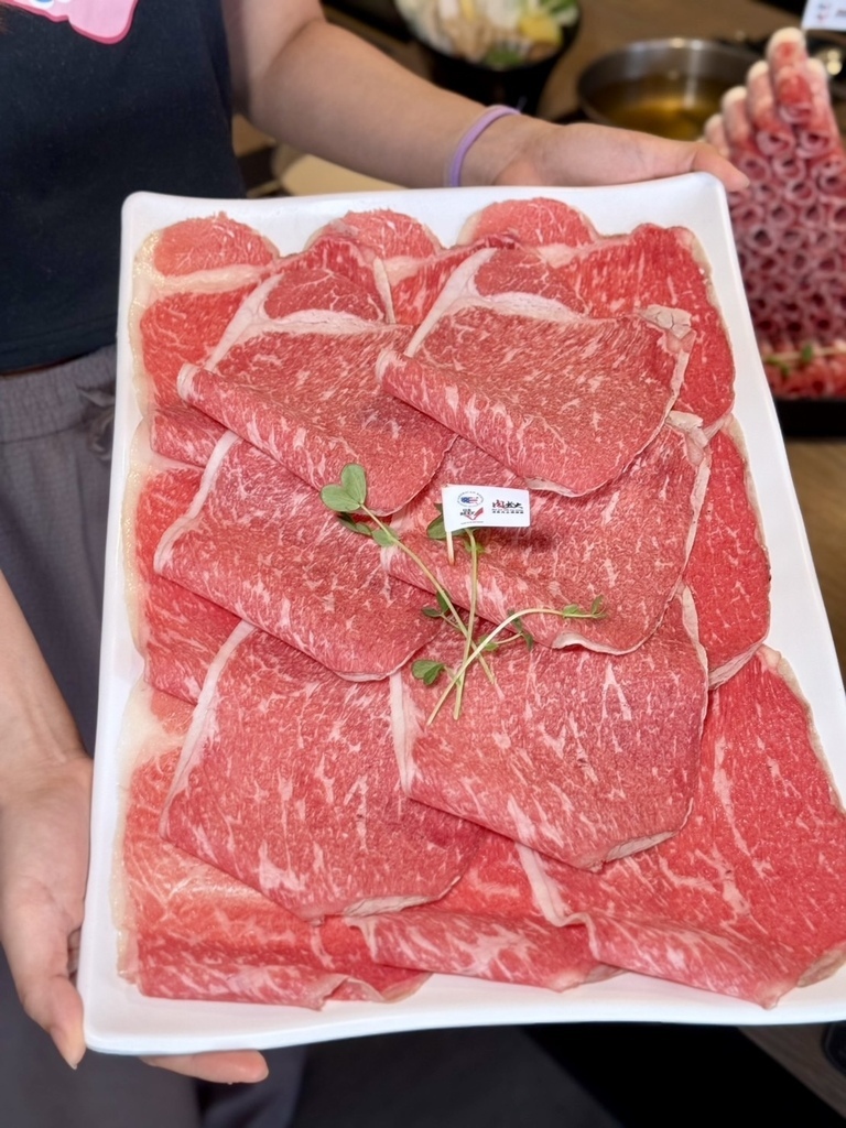 [中山區美食] 肉老大 頂級肉品涮涮鍋(錦西店) 小龍宮宴套
