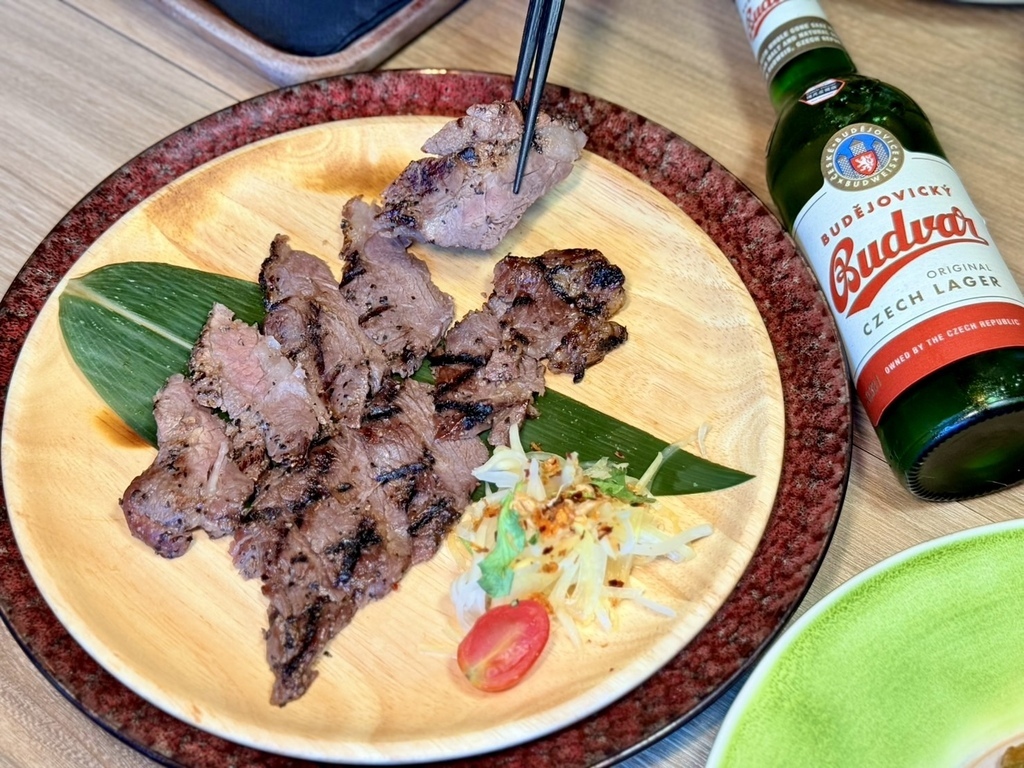 [東區美食] ABV南洋餐酒館 精釀啤酒搭餐選擇不踩雷!#大