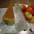 Chicago cheese cake from The Coffee Bean & Tea Leaf