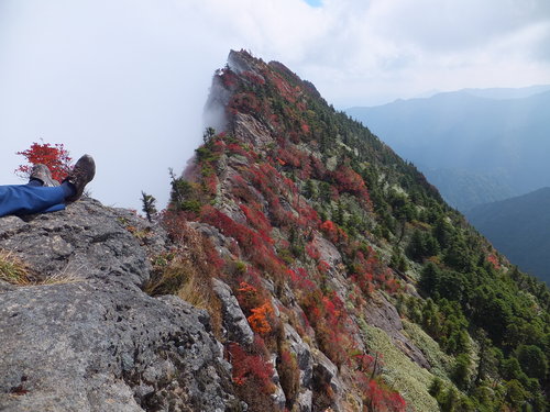 西日本第一高峰 石鎚山的紅葉 愛媛漫旅 痞客邦 西日本第一高峰 石鎚山的紅葉 愛媛漫旅 痞客邦