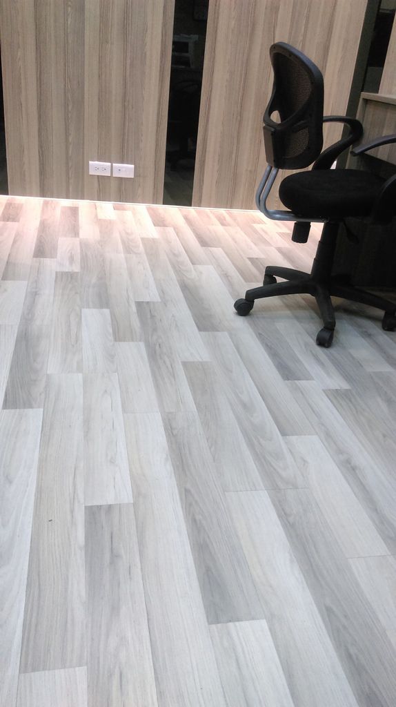 台南安南店提供&rarr;超耐磨地板2