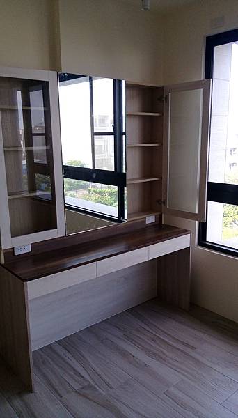 台南安南店提供-方公館-愛玩色