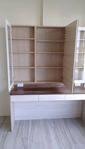 台南安南店提供-方公館-愛玩色