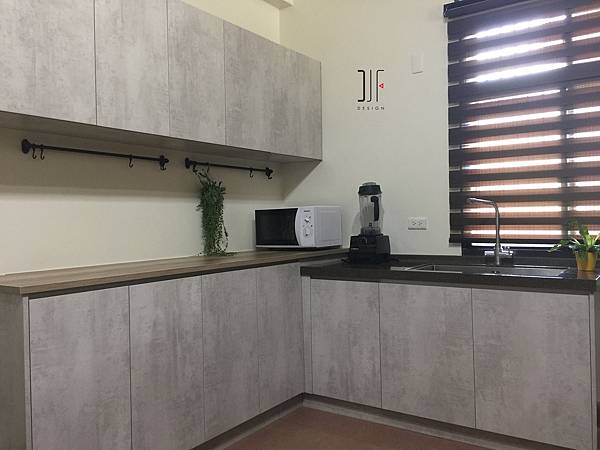 IMG_0043.JPG IMG_0043.JPG