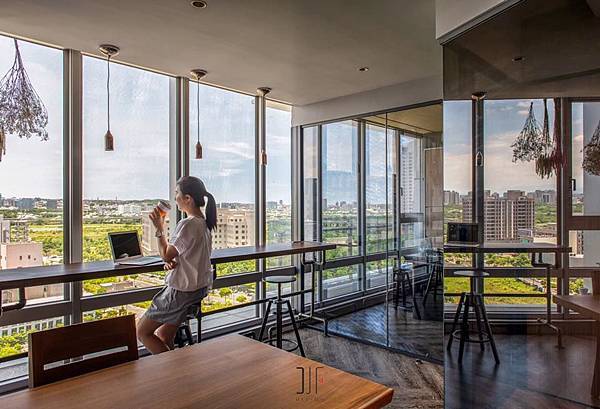 37340103_1127771474038556_1172039881510092800_n.jpg 37340103_1127771474038556_1172039881510092800_n.jpg