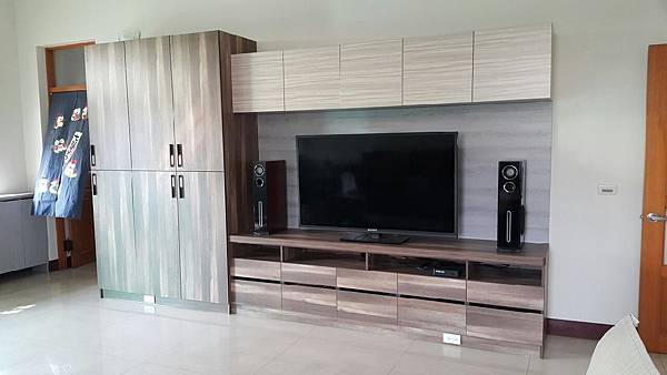 社子-石小姐 客廳完工照_3176.jpg