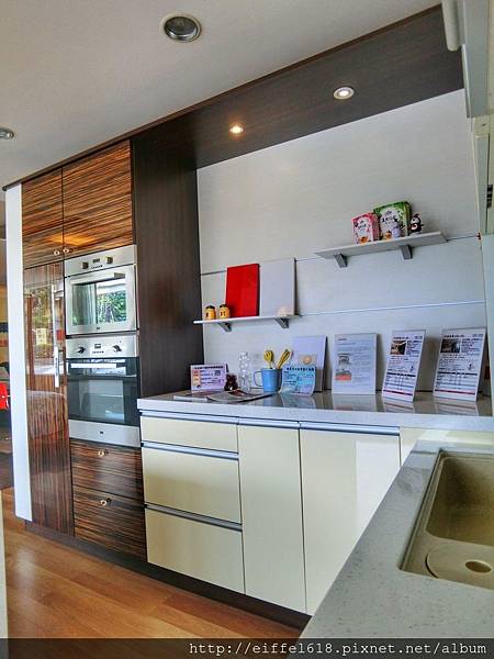 20160930_6176.jpg 20160930_6176.jpg