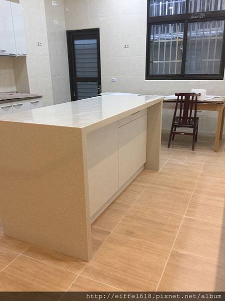 IMG_4687.JPG IMG_4687.JPG