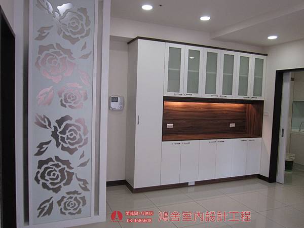 鞋櫃餐櫃2.JPG
