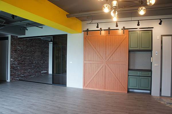 客廳 (3).JPG 客廳 (3).JPG